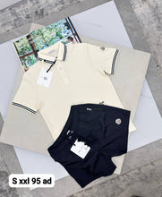 Load image into Gallery viewer, Tshirt