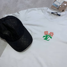 Load image into Gallery viewer, T-shirt