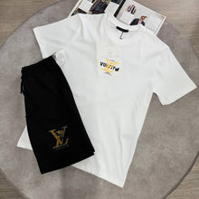 Load image into Gallery viewer, Tshirt