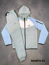 Load image into Gallery viewer, Tracksuit men