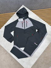 Load image into Gallery viewer, Tracksuit