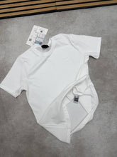 Load image into Gallery viewer, Tshirt