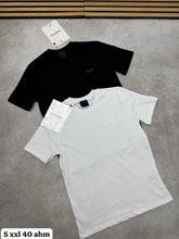 Load image into Gallery viewer, Tshirt