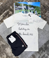 Load image into Gallery viewer, T-shirt
