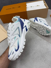 Load image into Gallery viewer, Shoes