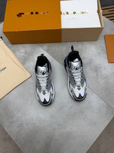 Load image into Gallery viewer, Shoes