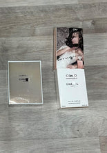Load image into Gallery viewer, Perfume
