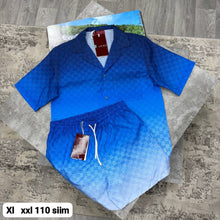 Load image into Gallery viewer, Tshirt