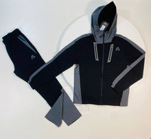 Load image into Gallery viewer, Tracksuit