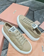 Load image into Gallery viewer, Shoes