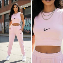 Load image into Gallery viewer, T-shirt
