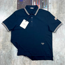 Load image into Gallery viewer, T-shirt