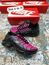 Load image into Gallery viewer, Shoes