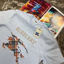 Load image into Gallery viewer, Tshirt