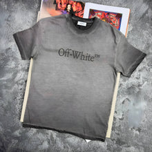 Load image into Gallery viewer, T-shirt