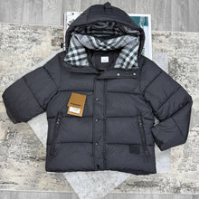 Load image into Gallery viewer, Jacket