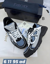 Load image into Gallery viewer, Shoes