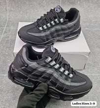 Load image into Gallery viewer, Shoes