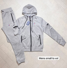 Load image into Gallery viewer, Tracksuit men