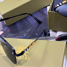 Load image into Gallery viewer, Sunglass