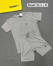 Load image into Gallery viewer, T-shirt