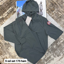 Load image into Gallery viewer, Tracksuit
