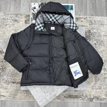 Load image into Gallery viewer, Jacket
