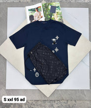 Load image into Gallery viewer, Tshirt