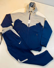 Load image into Gallery viewer, Tracksuit men