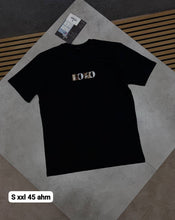 Load image into Gallery viewer, Tshirt