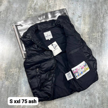 Load image into Gallery viewer, Jacket