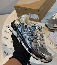 Load image into Gallery viewer, Shoes