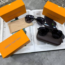 Load image into Gallery viewer, Sunglass