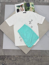 Load image into Gallery viewer, Tshirt