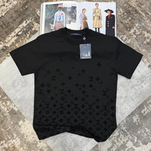 Load image into Gallery viewer, T-shirt