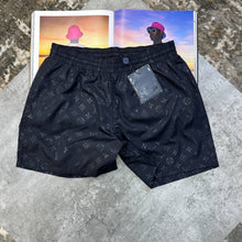 Load image into Gallery viewer, Short