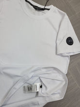 Load image into Gallery viewer, Tshirt