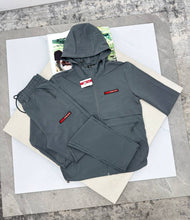 Load image into Gallery viewer, Tracksuit men