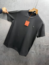 Load image into Gallery viewer, T-shirt