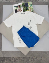 Load image into Gallery viewer, Tshirt