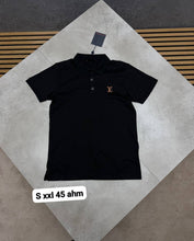 Load image into Gallery viewer, T-shirt