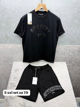 Load image into Gallery viewer, T-shirt