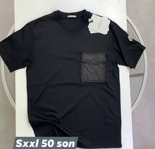 Load image into Gallery viewer, T-shirt