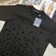 Load image into Gallery viewer, T-shirt