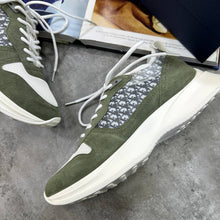 Load image into Gallery viewer, Shoes