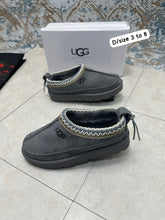 Load image into Gallery viewer, Slipper