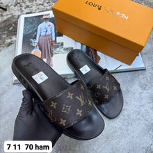 Load image into Gallery viewer, Slipper