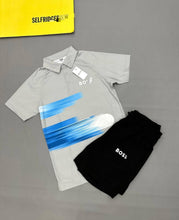 Load image into Gallery viewer, T-shirt