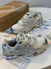 Load image into Gallery viewer, Shoes