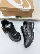 Load image into Gallery viewer, Shoes